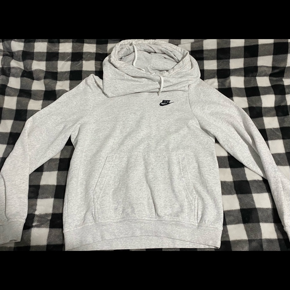 nike hoodie